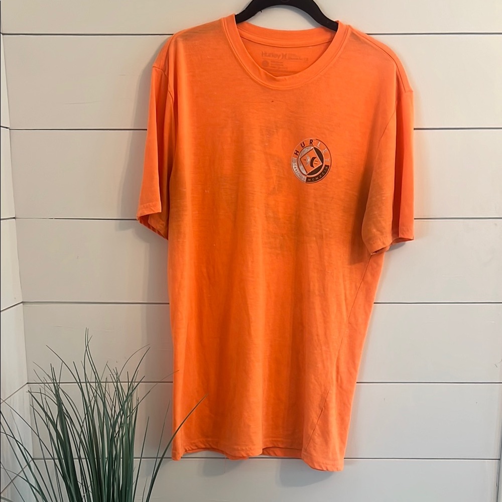 Hurley Orange Short Sleeve Tee Vibrant Casual Shirt